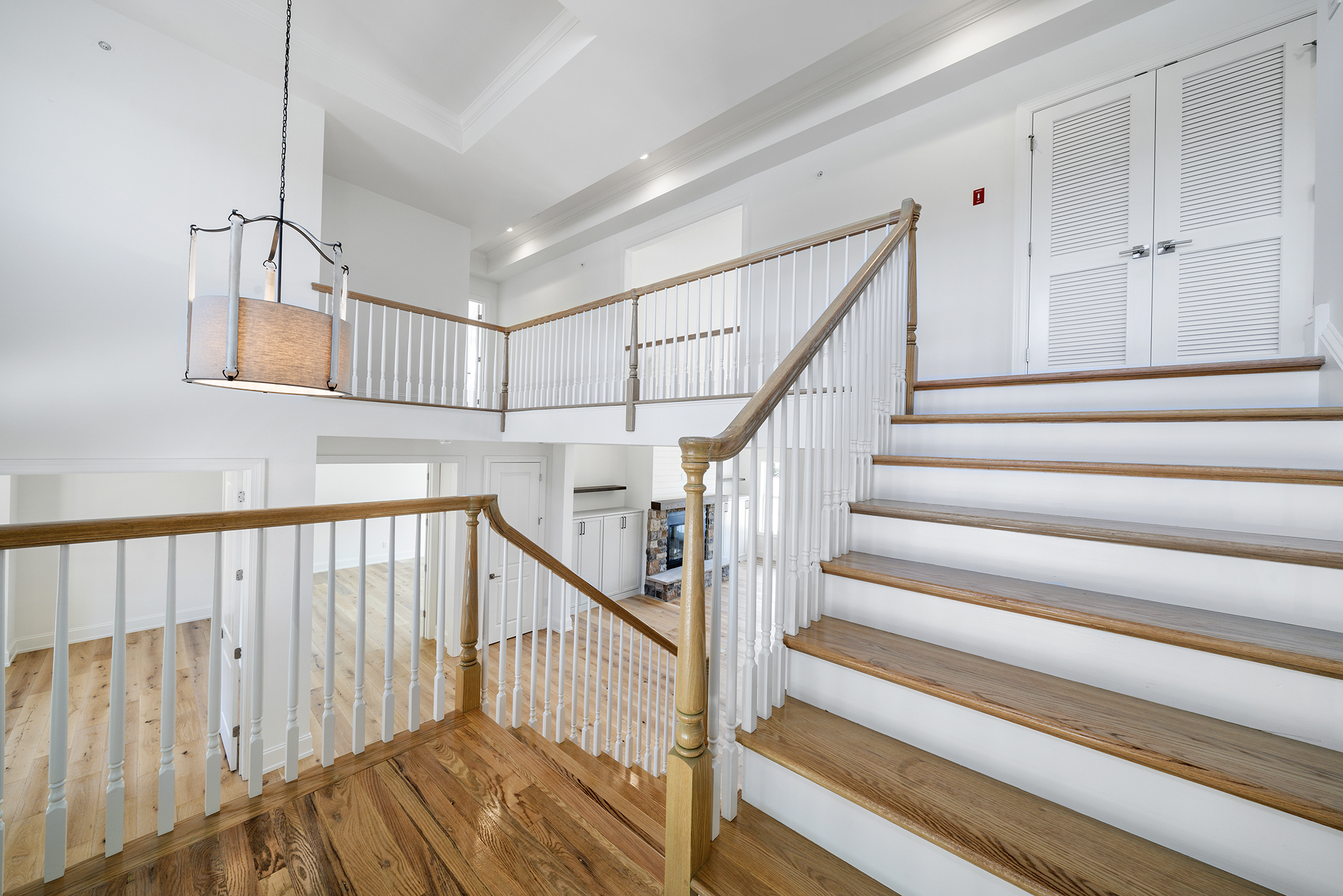 Professional Custom Home Building Stairway