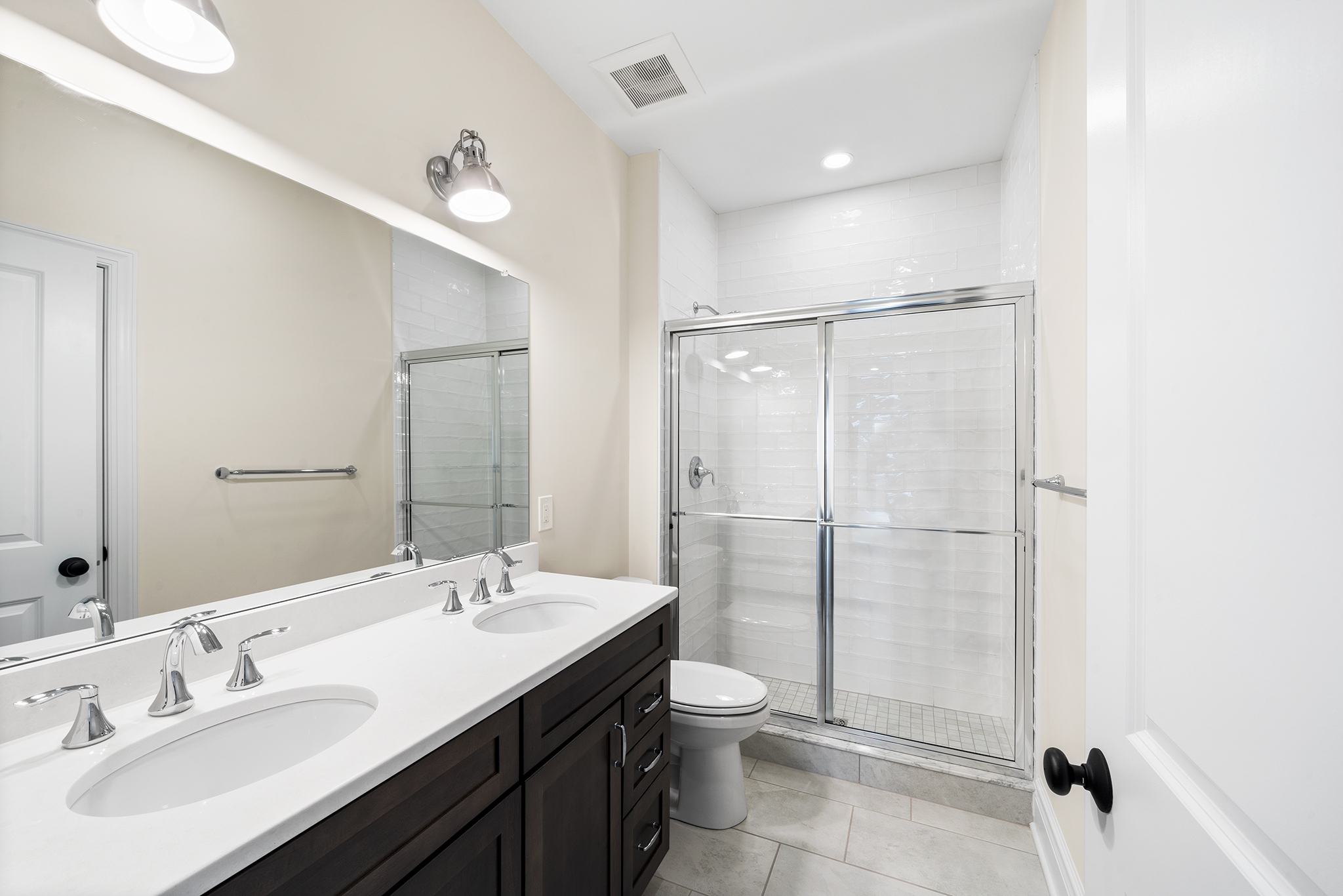 Professional Custom Home Bathroom Design